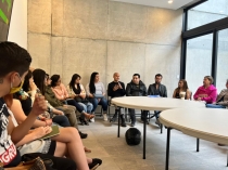 Mesa_redonda_presencial_Plutón_en_mi_vida_008
